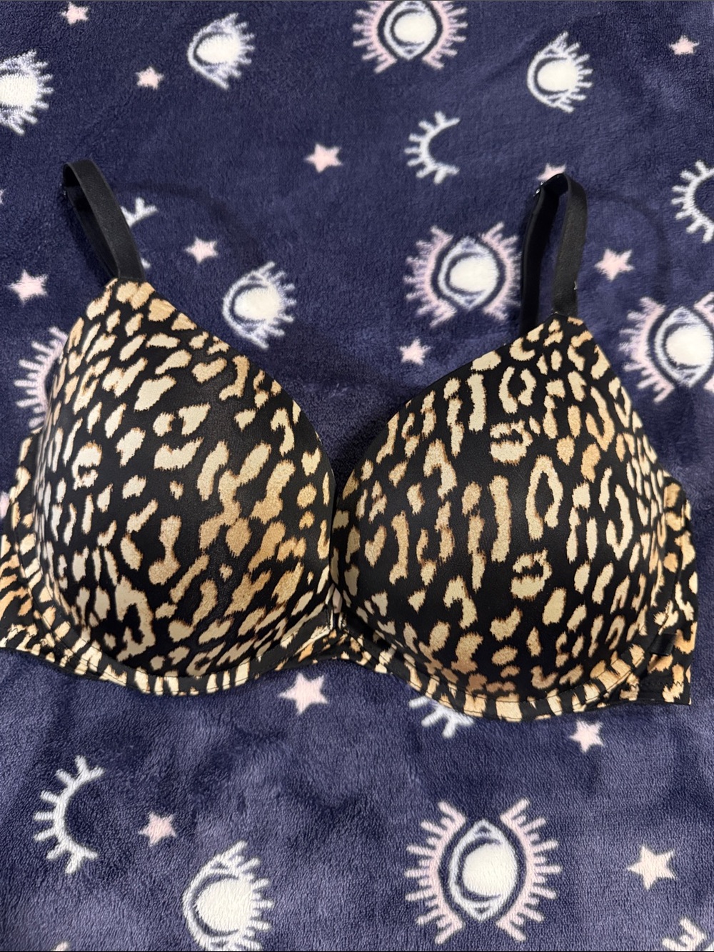 Leopard Print T-Shirt Bra - Black & Tan